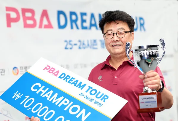 69살 김무순 2부 드림투어 우승…피비에이 역대 최고령…