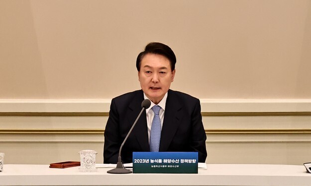 President Yoon Suk-yeol of South Korea speaks at a meeting with the Ministry of Agriculture, Food and Rural Affairs held at the Blue House guesthouse on Jan. 4. (presidential pool photo)