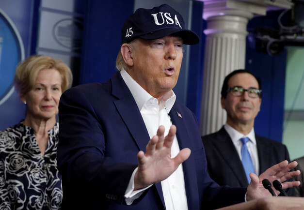 US President Donald Trump holds a press briefing with the White House coronavirus task force on Mar. 14. (Yonhap News)