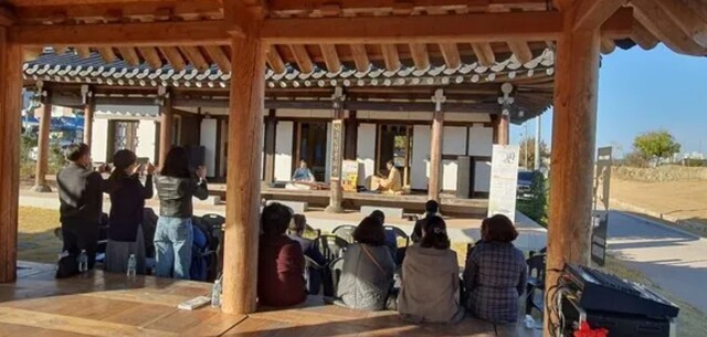 전남 나주시 교동 나주신청에서 열린 판소리 공연. 정대하 기자