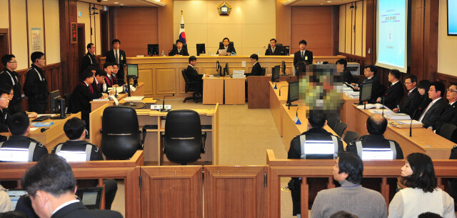 광주고법은 허위 매매계약서를 작성해 인천~제주 항로 증선을 인가받은 청해진해운 임직원에게 위계에 의한 공무집행 방해죄를 적용했다. 하지만 이를 승인한 해양수산부 공무원에게는 면죄부를 줬다. 사진공동취재단