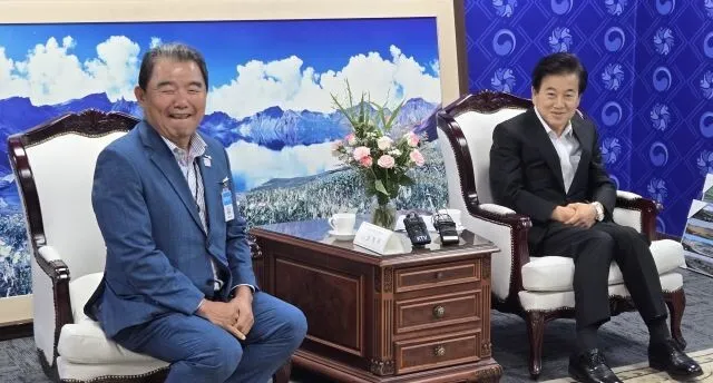 정동영, 개성공단기업인 만나 첫 공개 사과…중단 10년…
