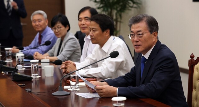 President Moon Jae-in makes a statement during a meeting with his top aides at the Blue House on August 14. (Blue House photo pool)