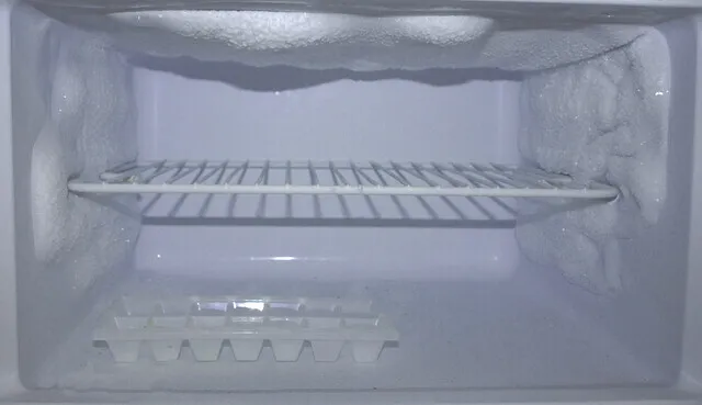 [단독] ‘CO₂ 1만배’ 온난화 냉매 수년째 줄줄…알아도 못 막을 ‘과태료 100만원’
