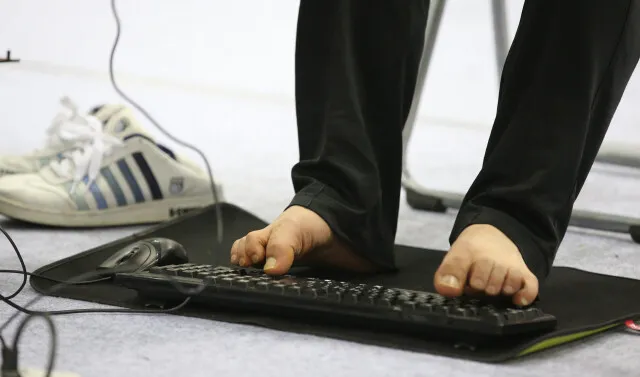 [Photo] A real hands-free keyboard