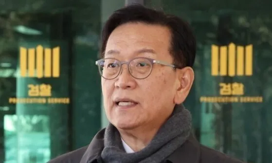 ‘윤석열 변호인’ 석동현, 국힘 선대위 사퇴…“김문수 당선된다”