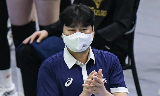 프로배구 정관장, 새 사령탑에 권순찬 감독 선임