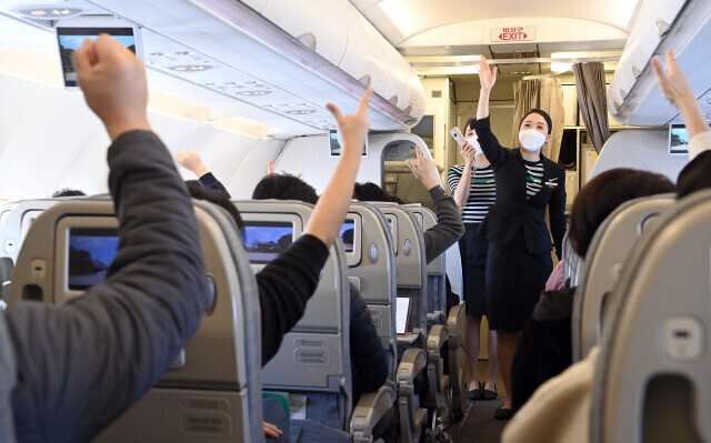 A view inside Air Seoul’s nonstop passenger plane (Airport pool photo)
