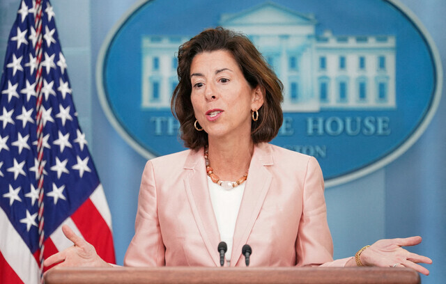 US Secretary of Commerce Gina Raimondo speaks about the US semiconductor policy at the White House in September 2022. (Reuters/Yonhap)