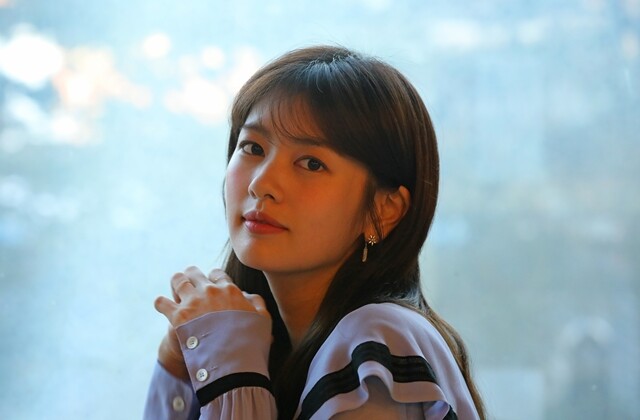 12월12일 서울 종로구 소격동 한 카페에서 만난 배우 정소민은 “내년이면 서른”이라며 “조금이라도 성장하는 모습이었으면 좋겠다”고 말했다.