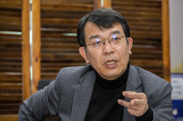 Former Justice Party lawmaker Kim Jong-dae (Park Seung-hwa/The Hankyoreh)