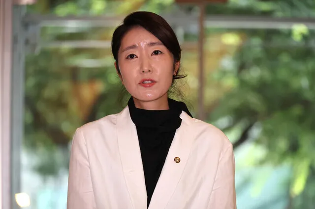 강선우 여가장관 후보자 배우자, 금융채무만 9억 넘어