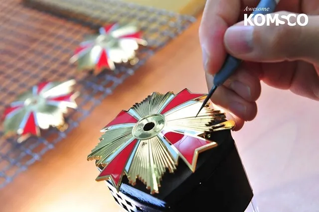 훈장 세부 디자인