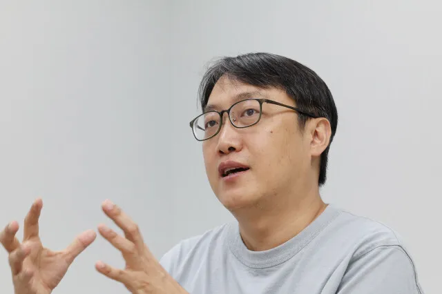“AI 위험 본질은 소유·권력의 초집중”…‘민주적 AI’로 전환할 때 [아시아미래포럼]