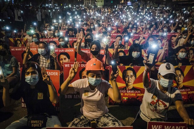 [사설] 쿠데타 1년, ‘민주주의 희망’ 지키려는 미얀마 국민과 연대해야