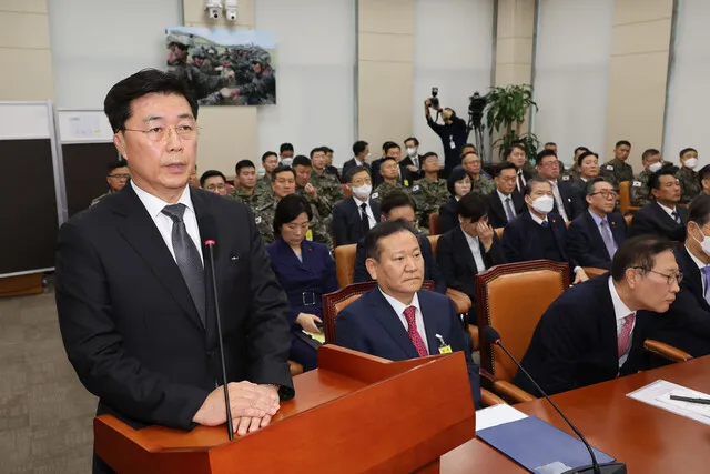 홍장원 전 국가정보원 1차장이 22일 국회에서 열린 '윤석열 정부의 비상계엄 선포를 통한 내란 혐의 진상규명 국정조사 특별위원회' 1차 청문회에서 발언하고 있다. 연합뉴스