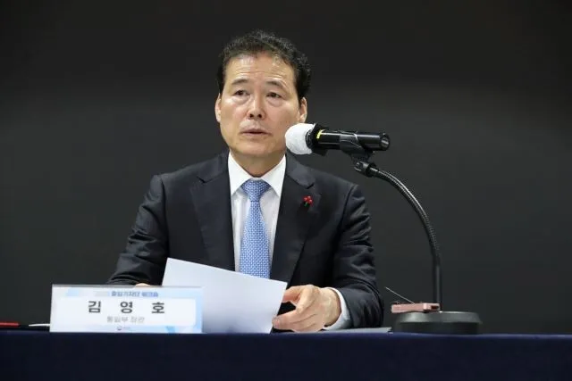 統一大臣の「予期しない」日本出張…大統領の解雇後の外国の石油をめぐる論争