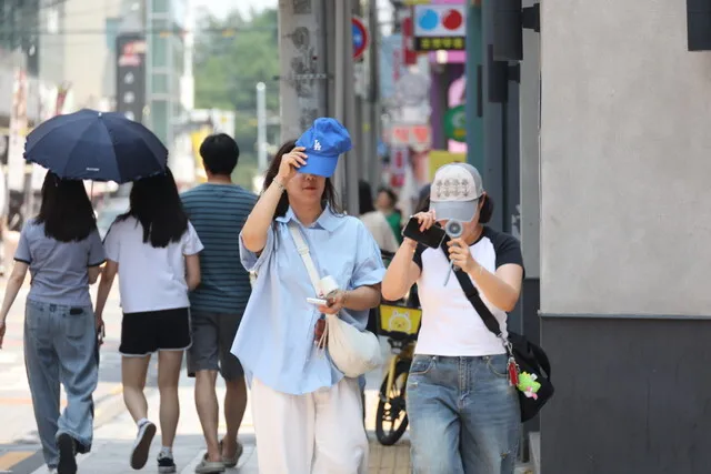 오늘 대구 첫 폭염경보…내일도 비오고 후텁지근