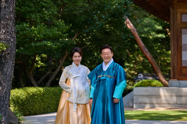 이 대통령, 한가위 인사 “모든 국민 삶에 환한 빛 비추겠다”