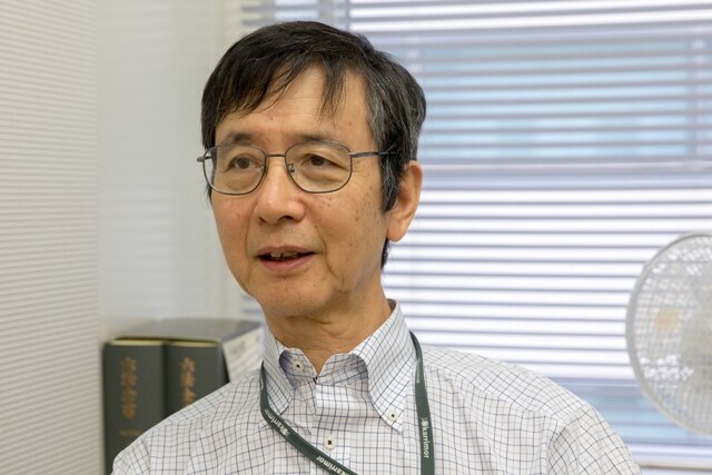 우키시마호 소송을 대리한 야마모토 세이타 변호사가 8월7일 과거 재판 과정을 설명하고 있다.