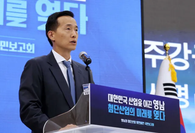 중복상장 규제서 빠진 '모회사 후상장'...한화그룹 승계작업에 이용되... - 뉴스 썸네일 이미지