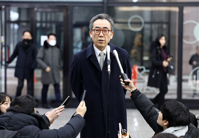 Cho Tae-yul, who previously served as South Korea’s ambassador to the UN and was tapped to serve as minister of foreign affairs, speaks to the press outside his confirmation hearing preparation office in Seoul on Dec. 20. (Yonhap)