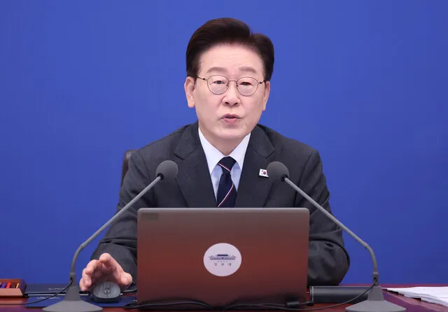 이 대통령, 해킹 사태에 “사이버 보안 특화된 AI 개발·보급 속도 내달라”