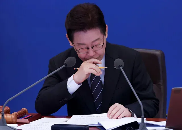 South Korea’s Lee acknowledges US is shifting military assets to Middle East