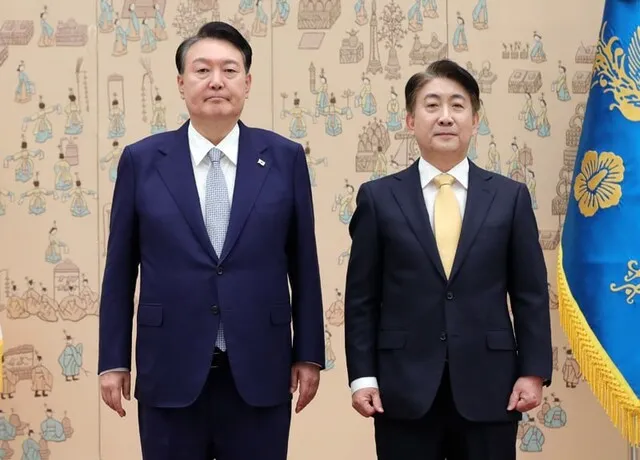 감사원 “이동관 전 방통위원장, YTN 지분 ‘통매각’ 결정에 개입”