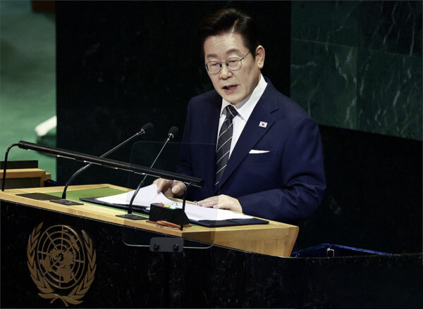 이재명 대통령이 9월 유엔총회에서 기조연설을 하고 있다. 뉴욕/연합뉴스