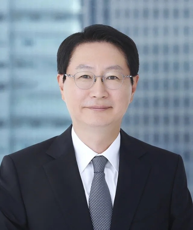 한화, 이사회 의장에 권익환 독립이사 선임...검찰 출신 법률전문가 - 뉴스 썸네일 이미지