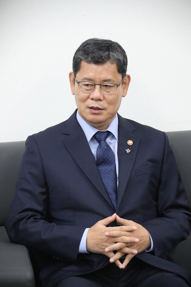 South Korean Unification Minister Kim Yeon-chul announces his intention to resign during a press conference at the Central Government Complex in Seoul on June 17. (Yonhap News)