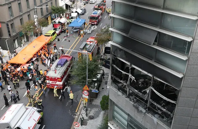 Arson suspect arrested after fires injure 19 at Gangnam office buildings