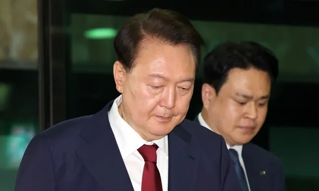 <font color="#FF4000">[속보] </font>법원, 9일 윤석열 구속영장 심사…재구속 기로