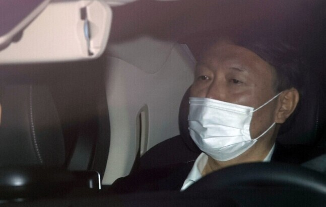 Prosecutor General Yoon Seok-youl heads to the Supreme Prosecutors’ Office in Seoul. (Yonhap News)