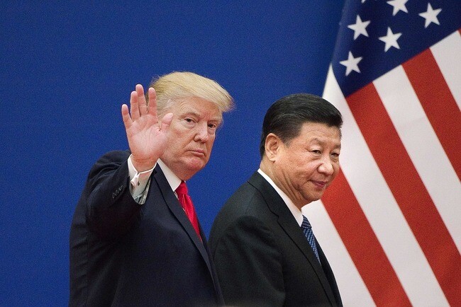 US President Trump with Chinese President Xi Jinping in Beijing in Nov. 2017. (AFP/Yonhap News)
