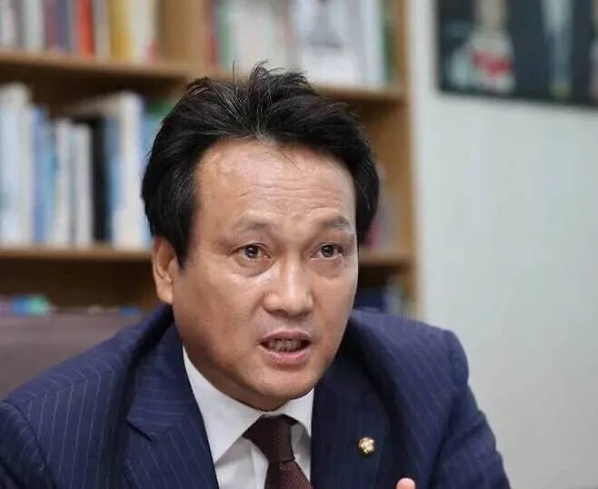 ‘국정농단 최서원씨 명예훼손’ 안민석 전 의원, 1심서…