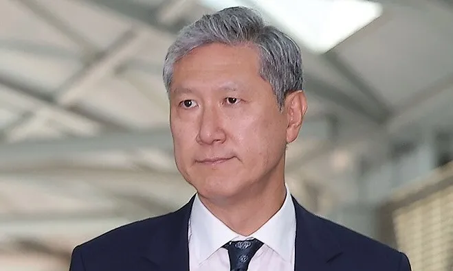 4か月分の資産明らかに…ノ・ジェホン駐中国大使530億ウォン、イ・チャンジン金融監督院長385億ウォン