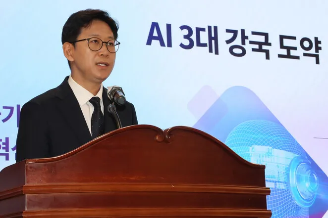 배경훈 과기부 장관 “AI를 업무 동반자로”…직원들에게…