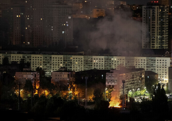 Smoke rises from a fire after a Russian drone strike on Kyiv on Sept. 10. (Reuters/Yonhap)