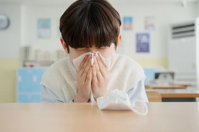 일찍 찾아온 독감 유행에…질병청 “어린이·노인 접종 일정 조정 검토”