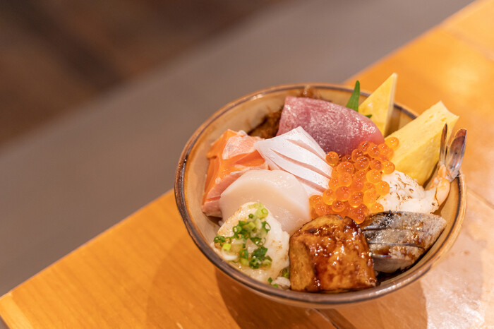 덮밥 한끼 16만원…‘외국인 특수’ 일본 음식값 바가지에 “내국인 가격 따로”