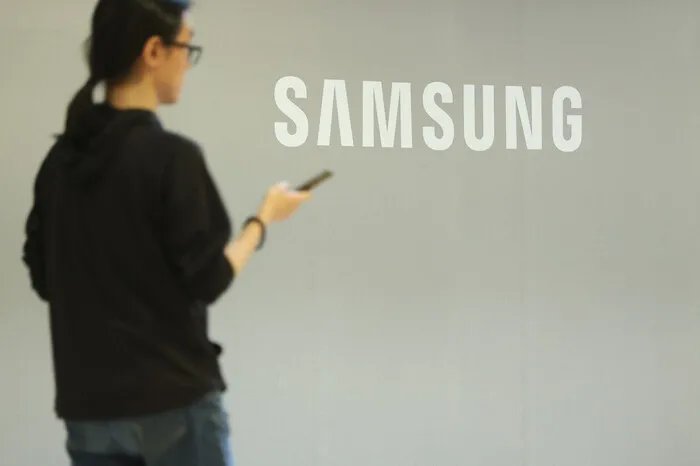 삼성전자 외국인 지분율 석달 만에 50%대 회복