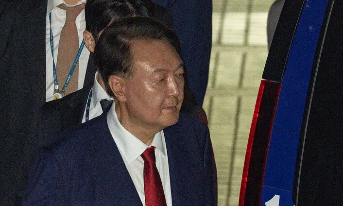 윤석열 SNS에 “정치 탄압은 나 하나로 족해…끝까지 …