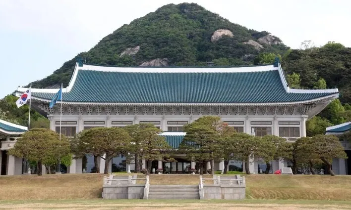 청와대, “광대극 절정” 김여정 비난에 “비방 멈추고 평화 노력 동참해야”