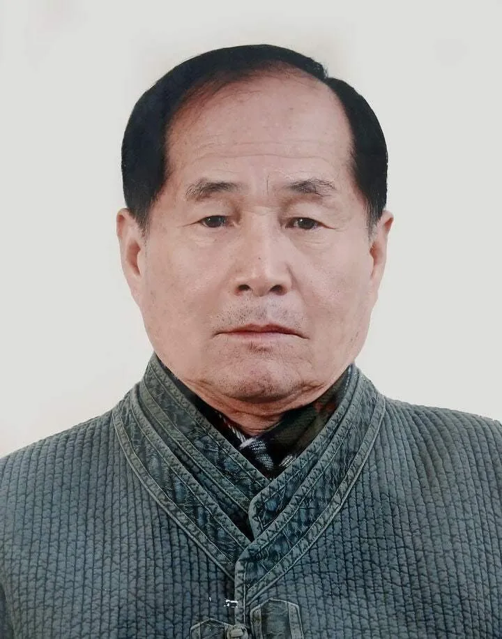 불탄 숭례문 석구조물 복구...'최고 장인' 이의상 석장 별세 - 뉴스 썸네일 이미지