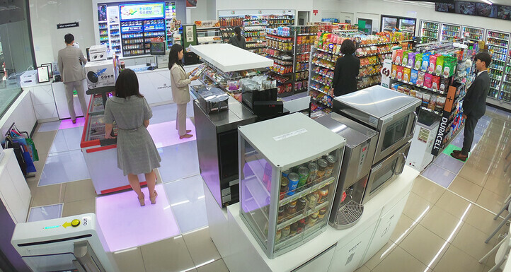 An automated 7-Eleven branch in Seoul’s Jung District. (provided by 7-Eleven)