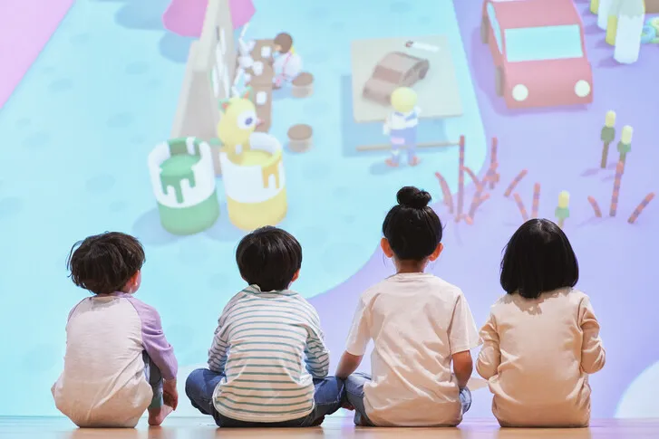 “방학에 아이와 출근하세요”…엄빠는 원격근무하고 아이는…