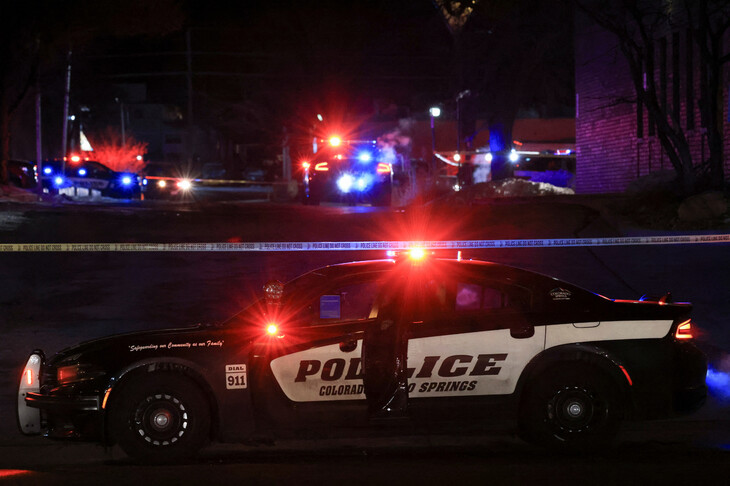 미국 성소수자 클럽에 총격…최소 5명 숨지고 18명 다쳐