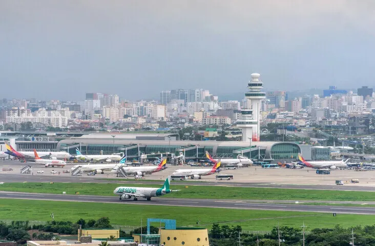 ‘제주공항 폭파 협박’ 30대 남성, 2200여만원 배상 판결